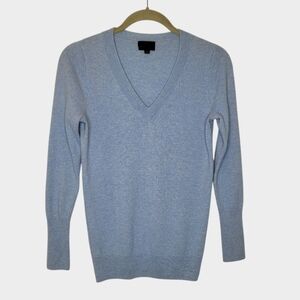J Crew Collection Italian Cashmere Vneck Sweater XS Baby Blue